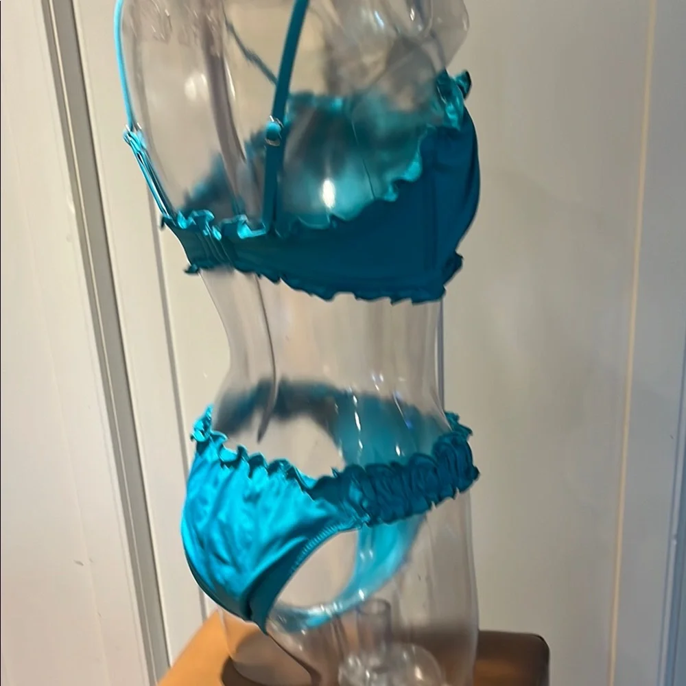 Teal Ruffled Bikini Set - Picture 6 of 10